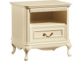 Rustikálny nočný stolík Verona V-SZN - krém patyna