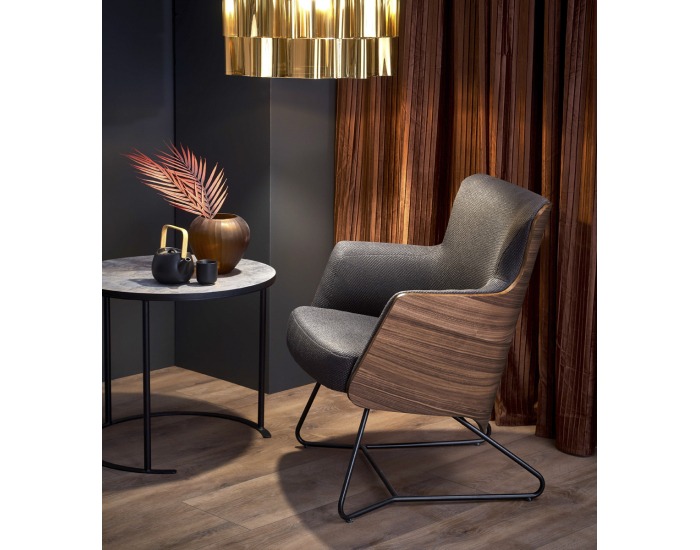 Dizajnové kreslo Chillout - tmavosivá / orech americký / čierna