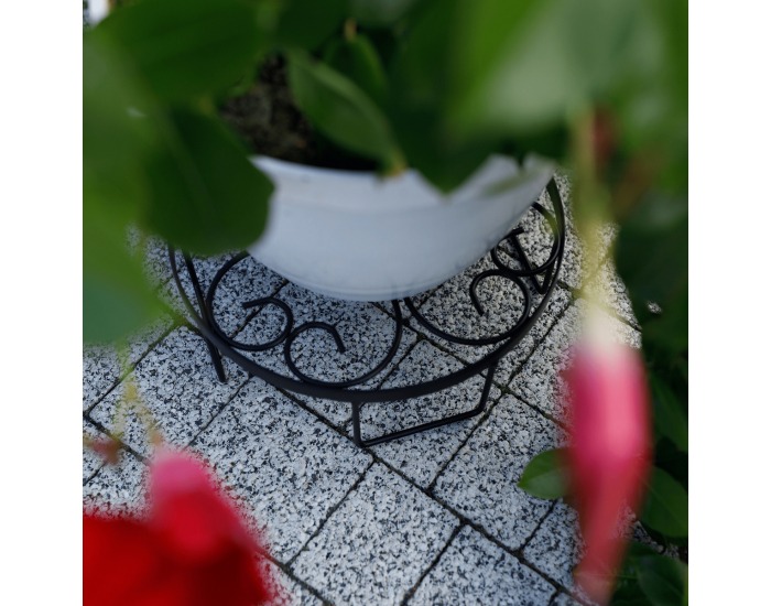 Podstavec pod kvetináč Dembel - čierna