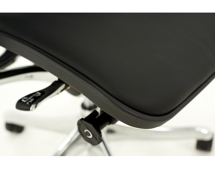 Kancelárska stolička s podrúčkami Efuso LE - čierna / chróm