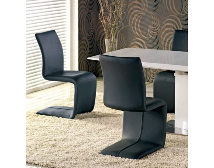 Jedálenská stolička Flavio - čierna