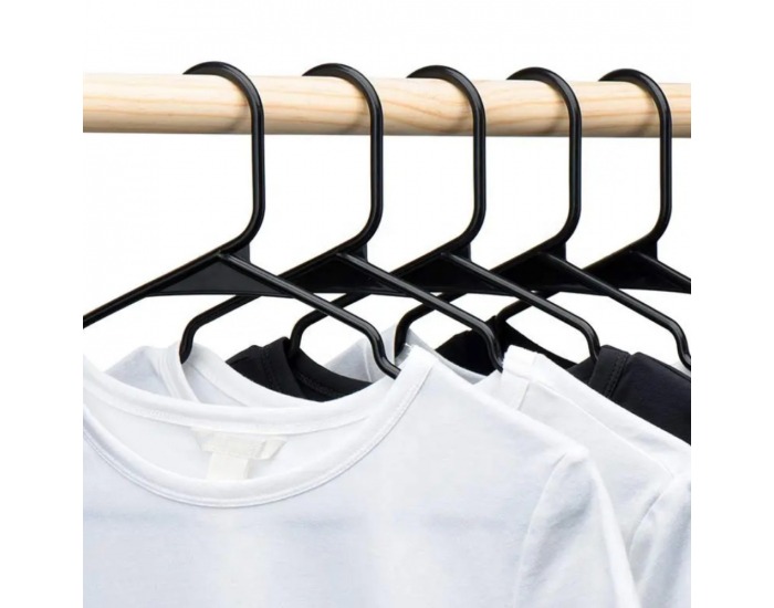 Vešiaky (10 ks) Igis - čierna