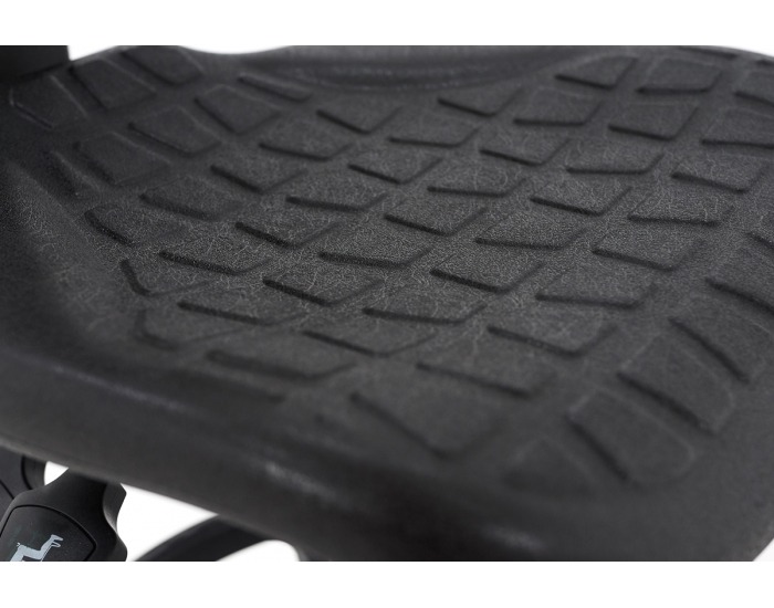 Dielenská stolička s podnožkou Laver BP RB - čierna