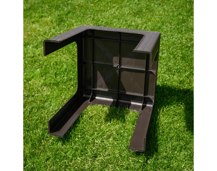 Záhradný stohovateľný stolík Zama - hnedá