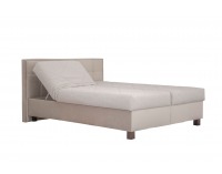 Čalúnená manželská posteľ s roštom a matracom Belfast 160 - krémová / svetlokrémová