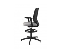 Kancelárska stolička s podrúčkami a podnožkou Cupra BS RB - sivá / čierna