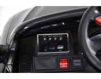 Detské elektrické autíčko Audi Q7 AU716 - čierna