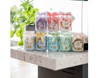 Vonná sviečka v skle Leana 700 g - priehľadná / ružová