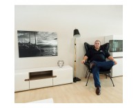 Kreslo (ušiak) Demas - čierna