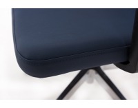 Kancelárska stolička s podrúčkami Timi Plus - tmavomodrá / chróm